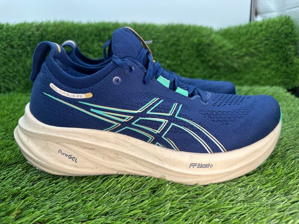 Asics Gel-Nimbus 26 1012B601 Athletic Sneaker Women's 8.5 Blue Mesh Running Gym